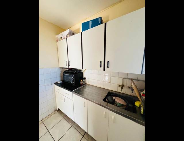 2 BEDROOM APARTMENT FOR SALE IN BULWER